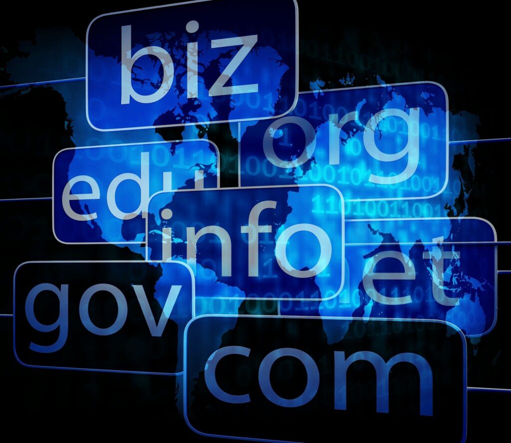 Sådan køber du domæne og opsætter hjemmeside med webhosting